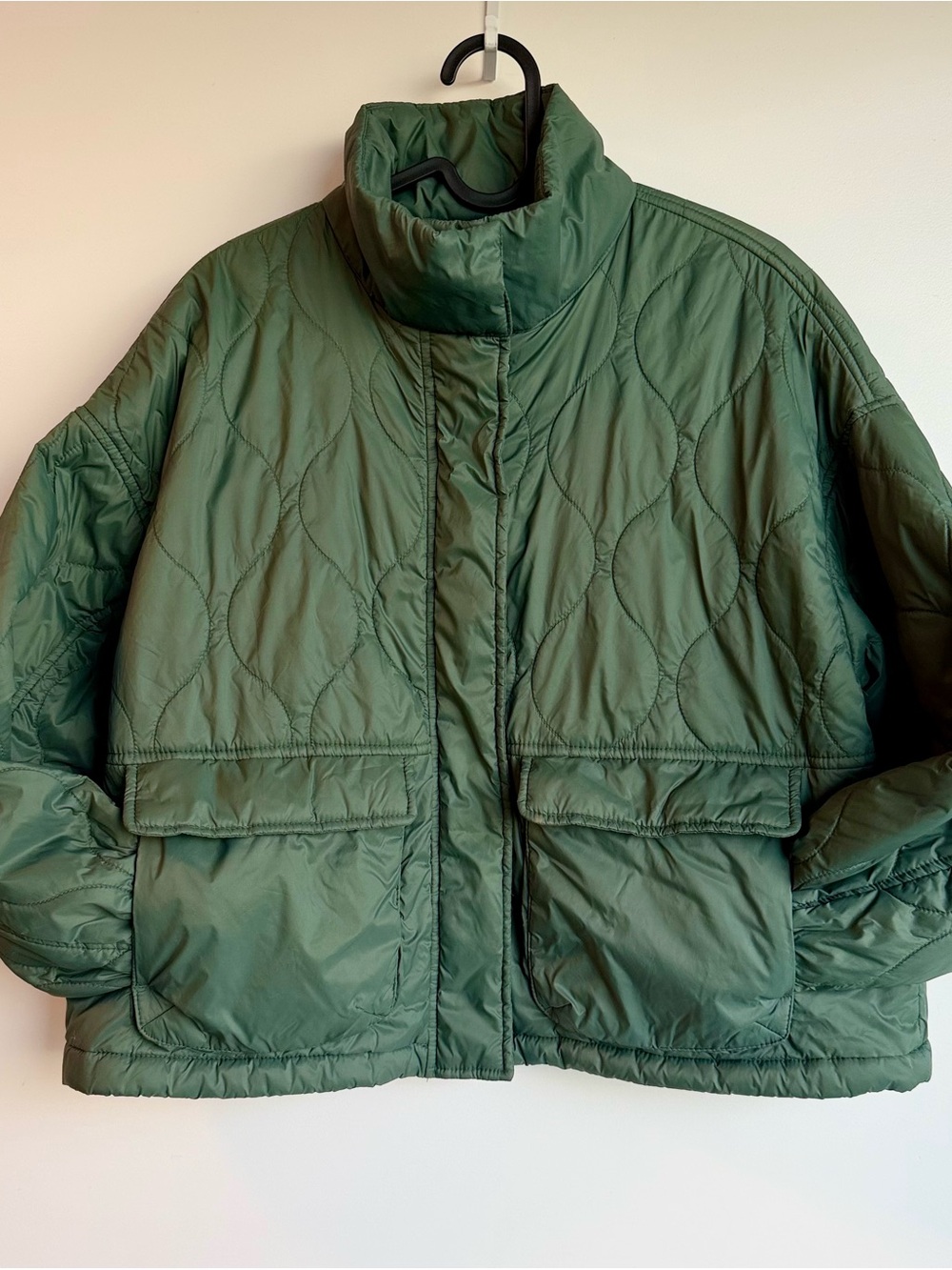 OLD NAVY Quilted Green Women's Puffer Jacket - Picture 3 of 5